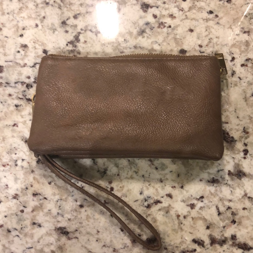 Taupe leather wallet